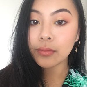 Meet your Posher, Cecilia